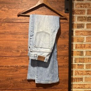 Raphael Lauren, Lauren Jeans Co. Light Wash Lauren Jeans size 6 (#41)